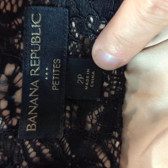 Banana Republic Black + Tan Lace Pencil Skirt Women's Size 2P - Picture 3 of 5